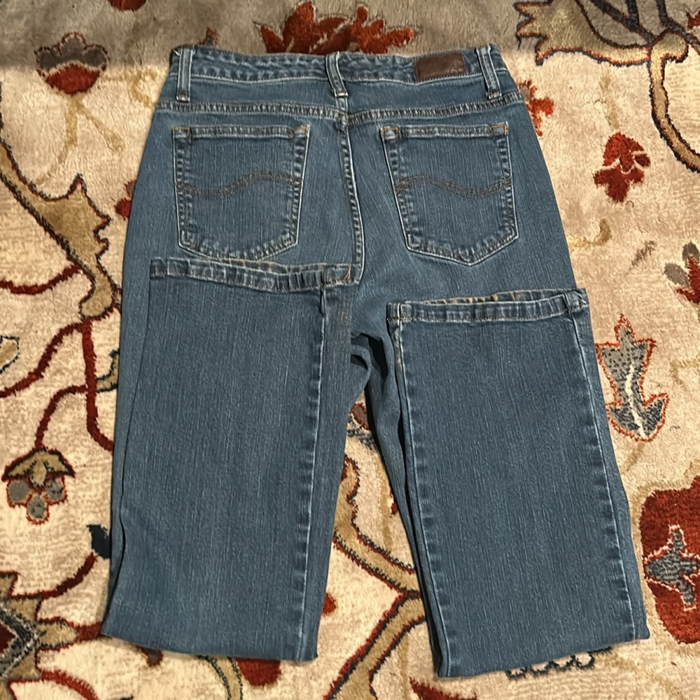Lee Women’s Natural Bootcut Jeans Mid-Rise Like new condition Size 8 Petite - Picture 5 of 11